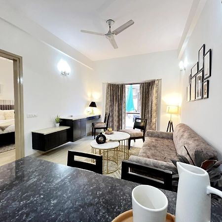 Bedchambers Serviced Apartments, Sector 40 Гургаон Екстериор снимка