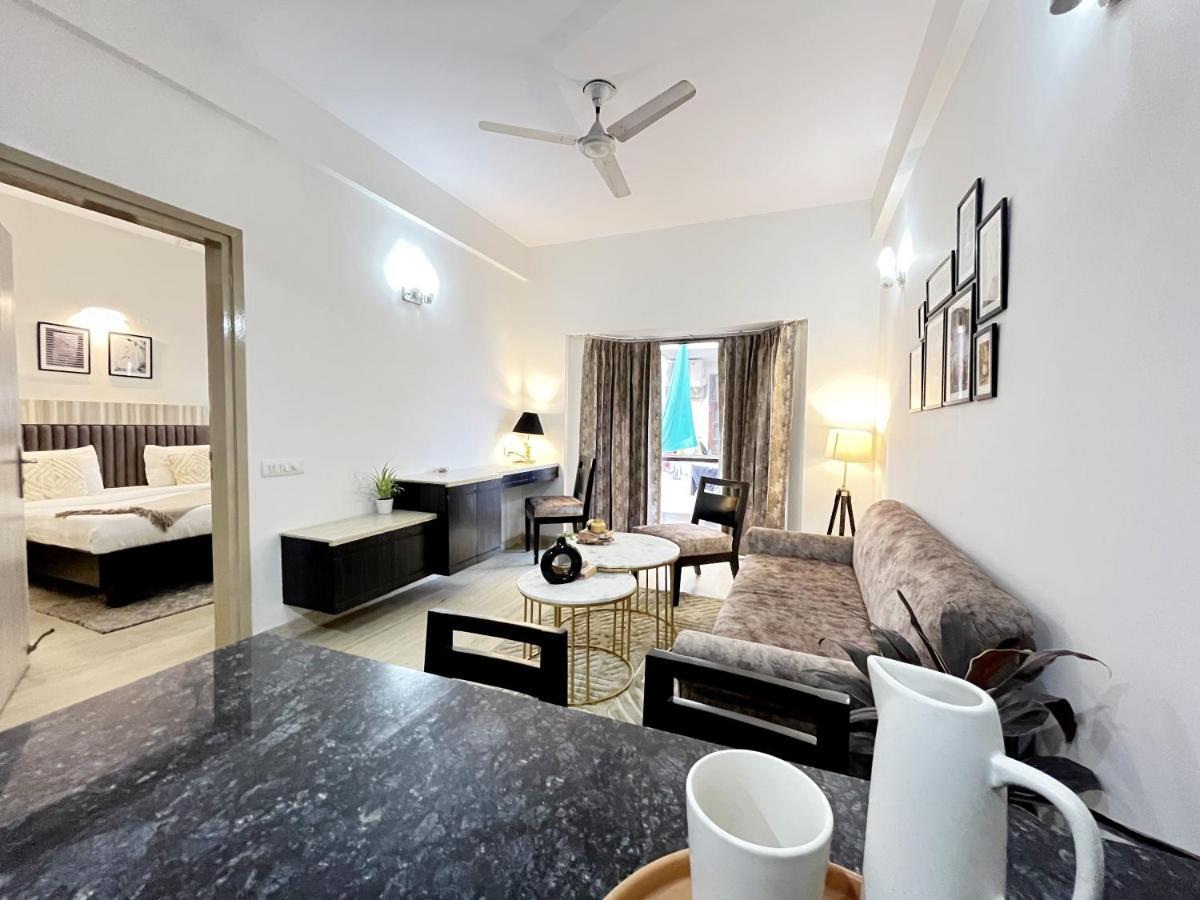 Bedchambers Serviced Apartments, Sector 40 Гургаон Екстериор снимка