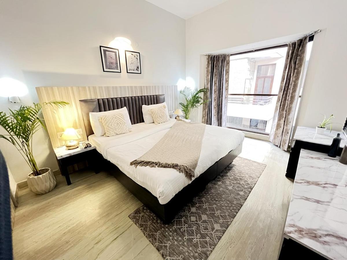 Bedchambers Serviced Apartments, Sector 40 Гургаон Екстериор снимка