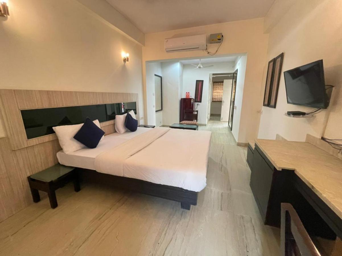 Bedchambers Serviced Apartments, Sector 40 Гургаон Екстериор снимка